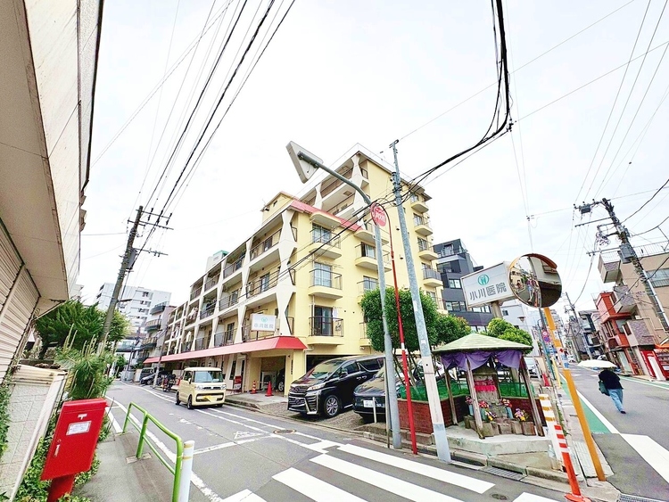 外観 ライフプランニングからローンまで、一貫してご説明させていただきます。お気軽にお問い合わせくださいませ。