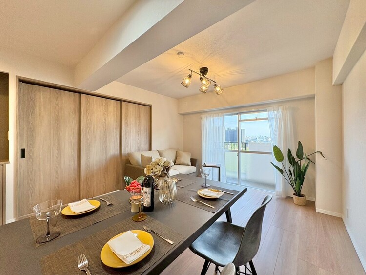 居間 「空間が織り成すひとつ先の住み心地」を演出します。