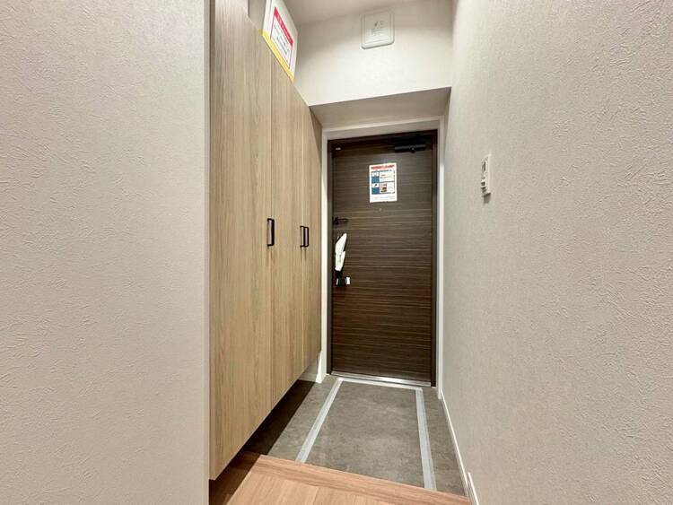 玄関 シューズボックスを完備した玄関です。