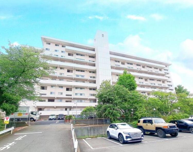 外観 「日吉」駅徒歩17分　生活に便利な設備・仕様を揃えた快適住宅です。（2026.4.24撮影）