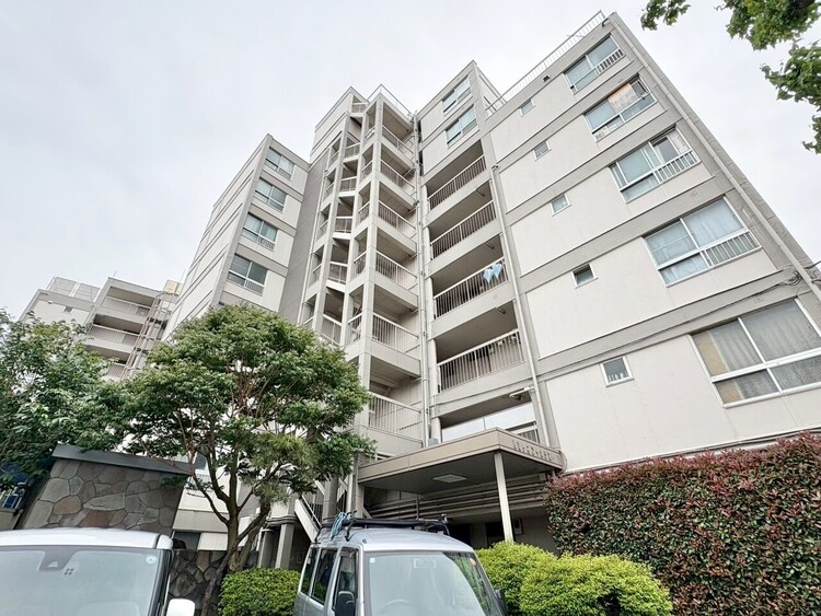 その他 飽きのこないシンプルモダンな外観です。