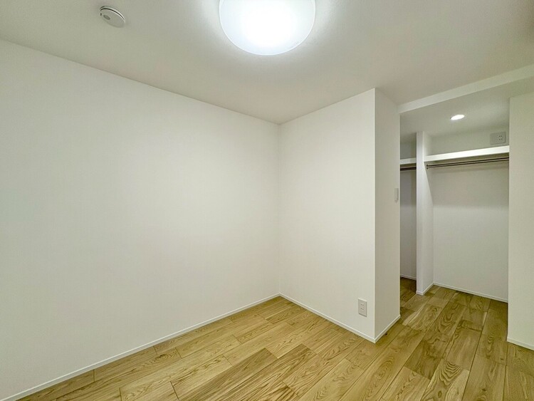 その他 清かで艶やかな時間をもたらしてくれる室内です。