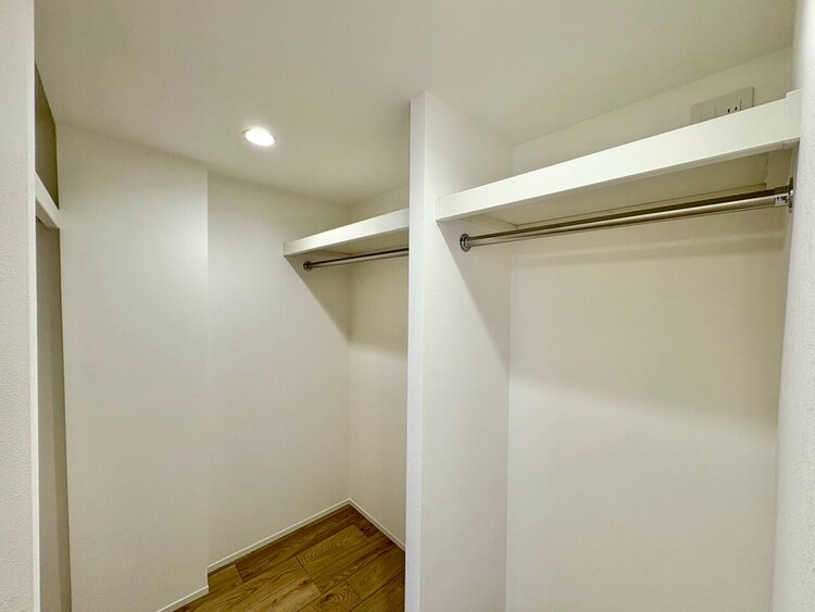 その他 収納スペースが付いていて、お部屋を広く使っていただけます。