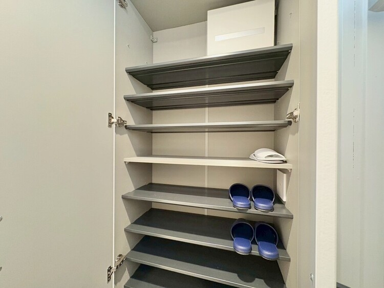 その他 家電やスーツケース、ストック品など何でも片付く嬉しい空間です。