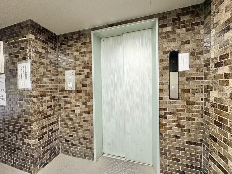 その他 エレベーター完備のため荷物が多くなっても安心。
