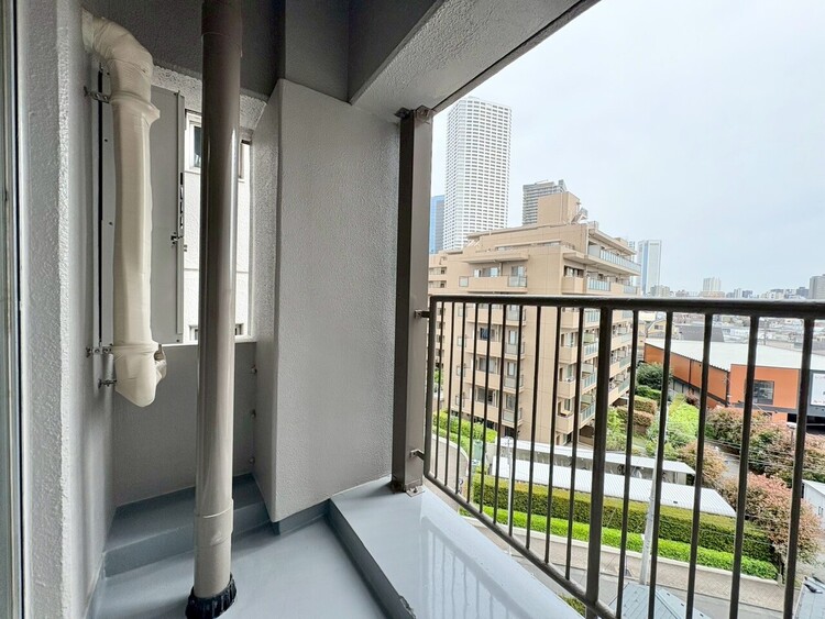 その他 朝の澄んだ空気や、夕方に吹く清々しい風を感じられるバルコニー。