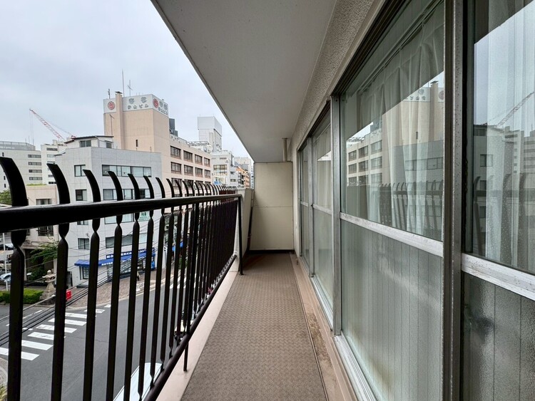 その他 朝の澄んだ空気や、夕方に吹く清々しい風を感じられるバルコニー。