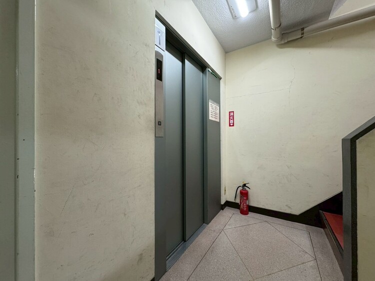 その他 エレベーター完備のため荷物が多くなっても安心。