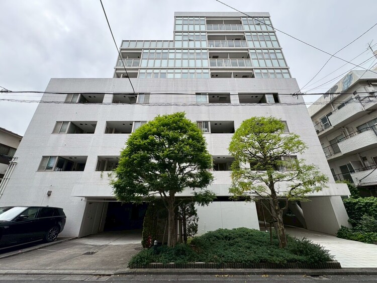 その他 飽きのこないシンプルモダンな外観です。