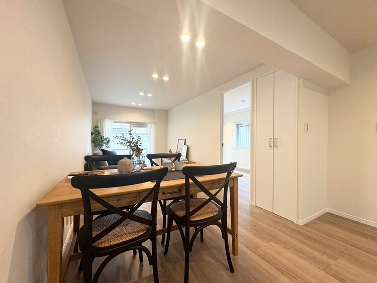 その他 シンプルな内装と偏り過ぎないデザインで統一しました。