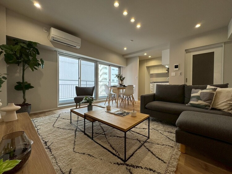 その他 通風・採光に優れ、心地よい光と風が溢れています。※同仕様　完成イメージです