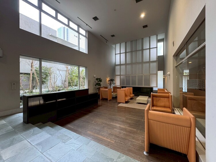 その他 館内は静寂な中が保たれており、管理が行き届いている印象を受けました。