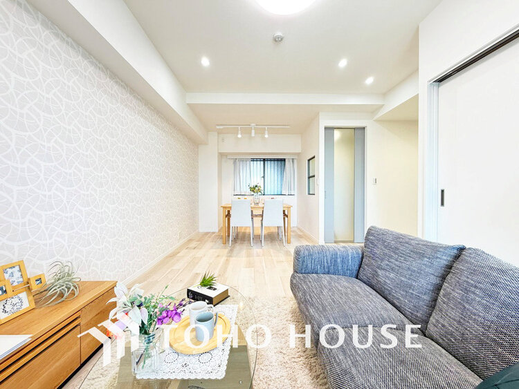 内装 1日の疲れを癒し、心地よく寛げるようゆったりとした広さをしています