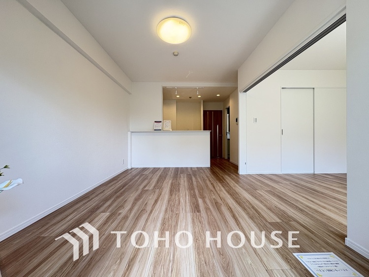 内装 ゆったりとくつろげる上質なリビングダイニング