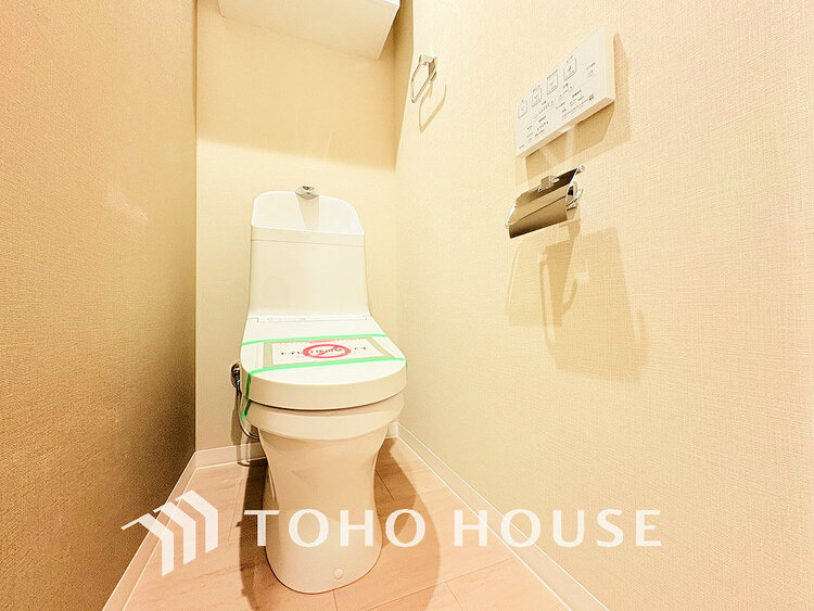 トイレ トイレには快適な温水洗浄便座付
