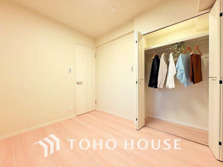 収納 居室　収納