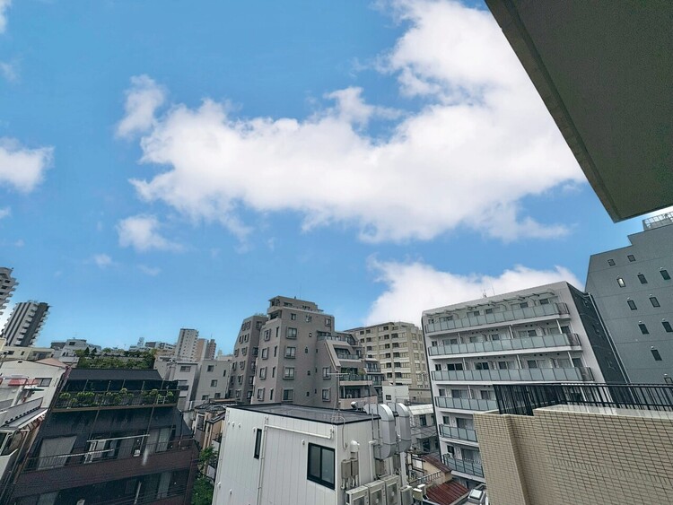 その他 眺望や窓からの景色が良いと、家で過ごす時間も快適です。