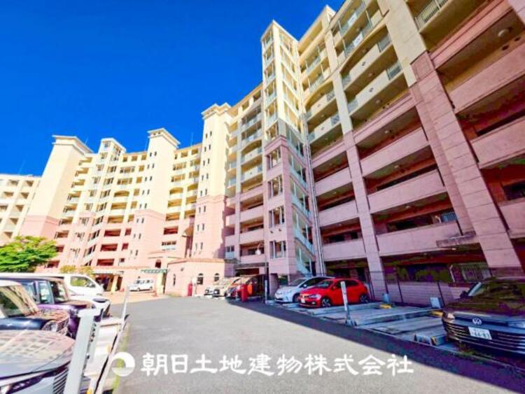 外観 【外観写真】将来にわたって資産価値が継続する「上質」な佇まいを目指しました。
