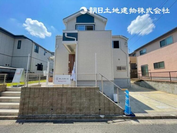 外観 内見予約承り中です。お気軽にお問合せください。