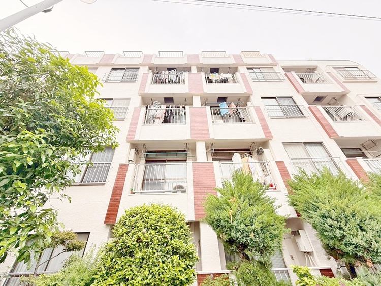 外観 資料には掲載していない情報が、現地にはたくさんあります。是非一度、現地をご確認ください。