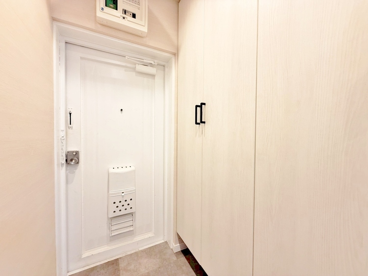 玄関 シューズボックスを完備した玄関です。