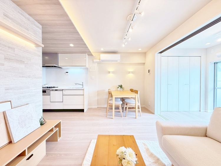 居間 ひとつひとつの空間に宿した機能性、そして美意識。