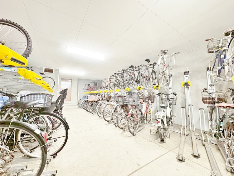 その他 きちんと整備された駐輪場。住む方の心遣いが感じられます。