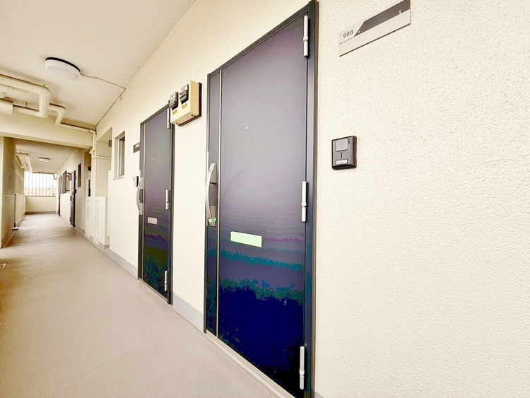 玄関 玄関を開ければ、そこは安らぎのご自宅。