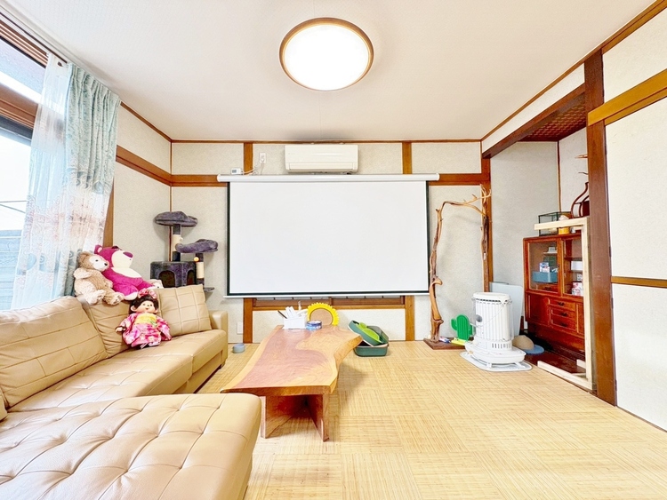 居間 「空間が織り成すひとつ先の住み心地」を演出します。