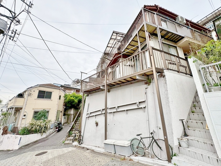 外観 資料には掲載していない情報が、現地にはたくさんあります。是非一度、現地をご確認ください。