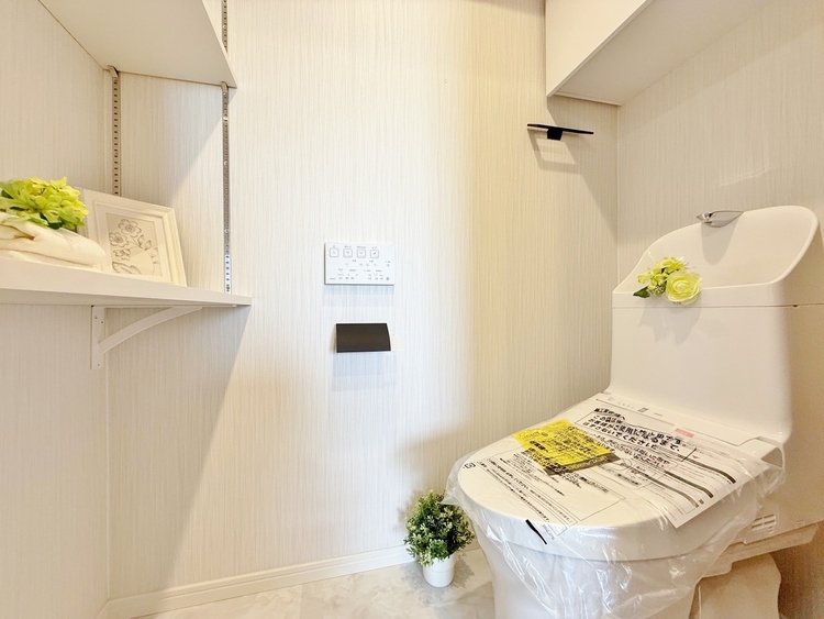 トイレ 暮らしの中のさりげないひとときの快適さにも、こだわりを、持って設備を配しております。
