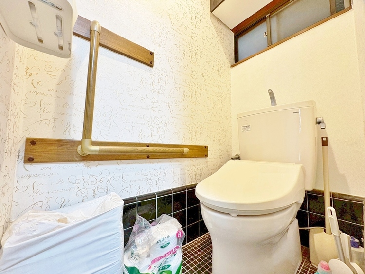 トイレ 暮らしの中のさりげないひとときの快適さにも、こだわりを、持って設備を配しております。