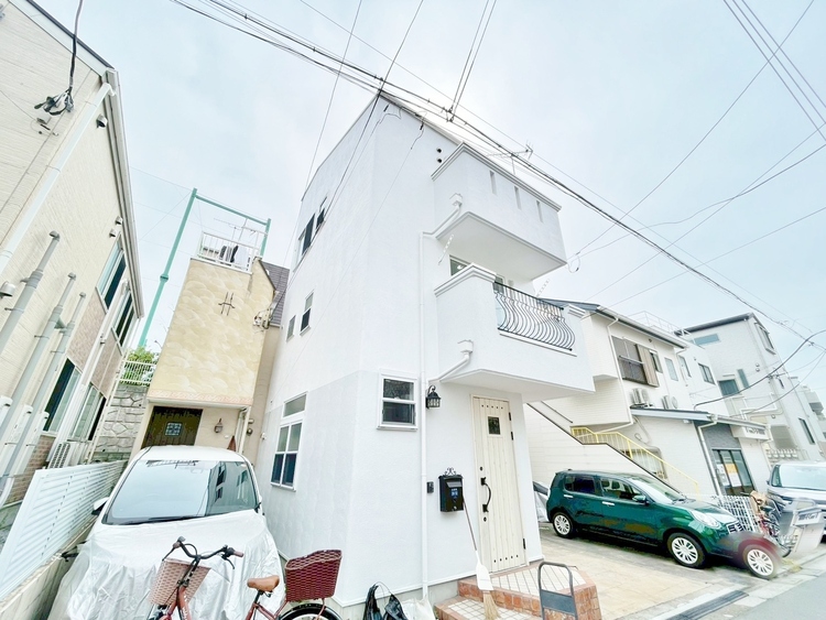 外観 ライフプランニングからローンまで、一貫してご説明させていただきます。お気軽にお問い合わせくださいませ。