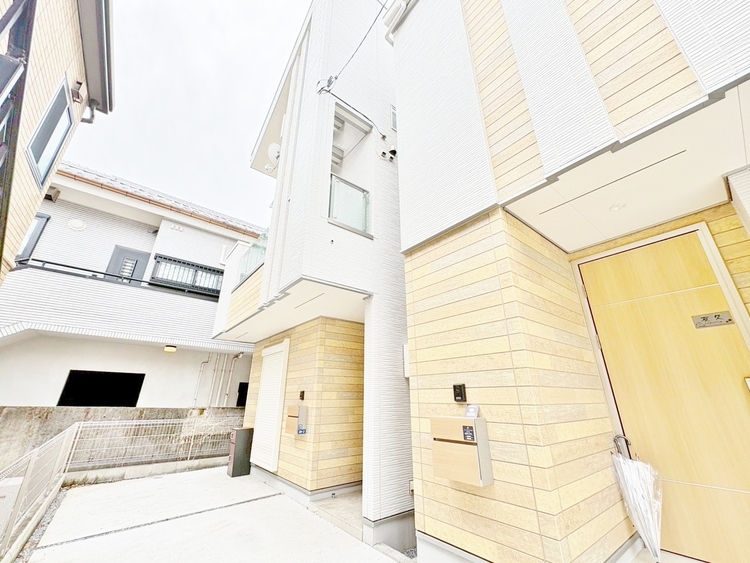 外観 ライフプランニングからローンまで、一貫してご説明させていただきます。お気軽にお問い合わせくださいませ。