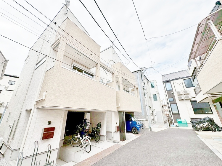 外観 ライフプランニングからローンまで、一貫してご説明させていただきます。お気軽にお問い合わせくださいませ。