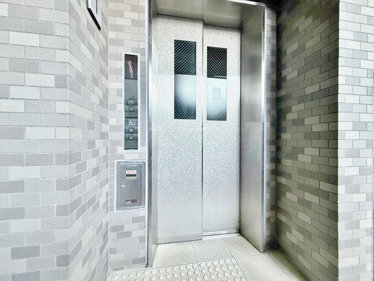 その他 エレベーターの管理も、きちんと行き届いてます。