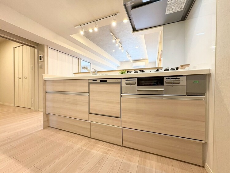 その他 使いやすくスタイリッシュなキッチン空間になっております。