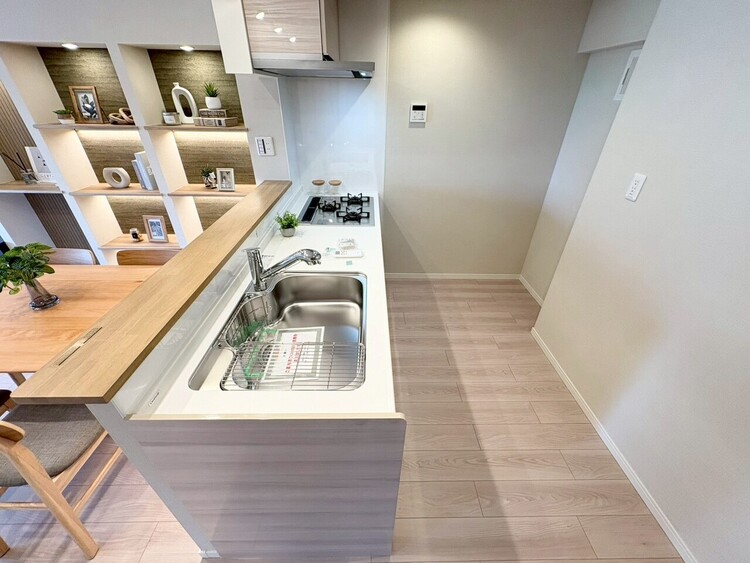 その他 開放感のあるキッチンスペース。調理をしながら、会話も弾みそうですね。