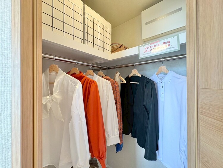 その他 収納スペースが付いていて、お部屋を広く使っていただけます。