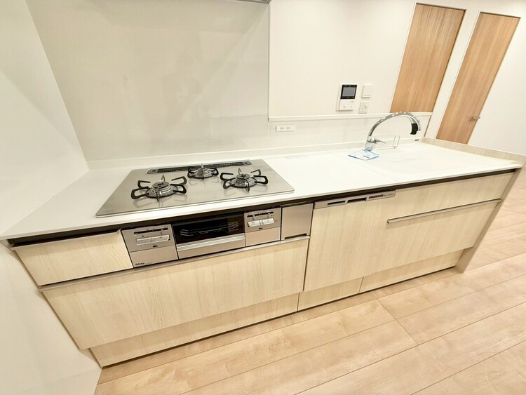 その他 使いやすくスタイリッシュなキッチン空間になっております。