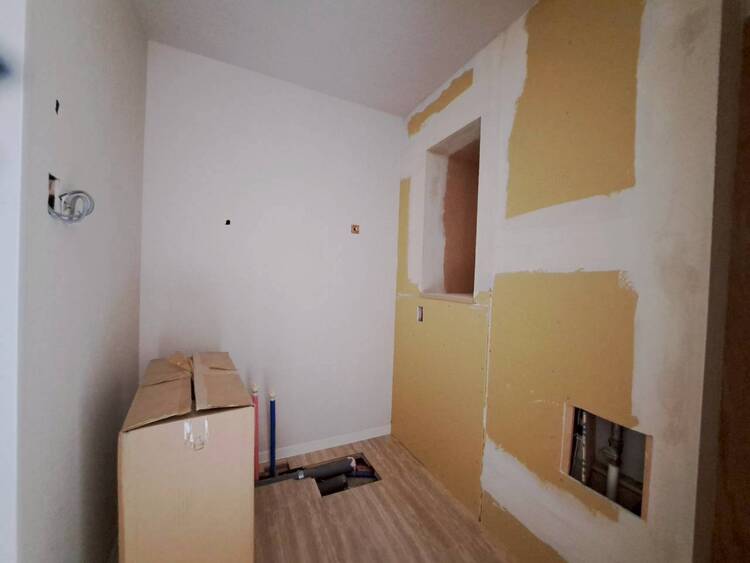 その他 十分な広さの脱衣所。