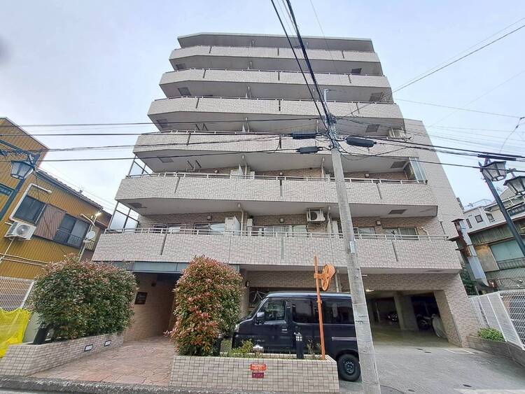 その他 飽きのこないシンプルモダンな外観です。