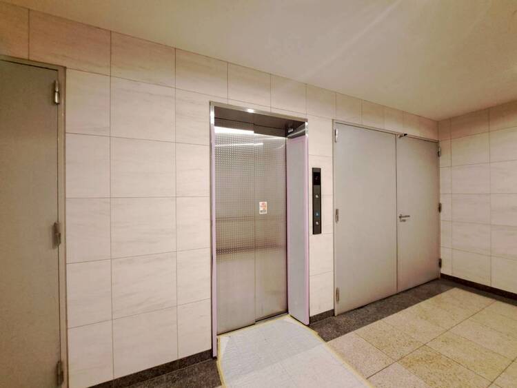 その他 エレベーター完備のため荷物が多くなっても安心。