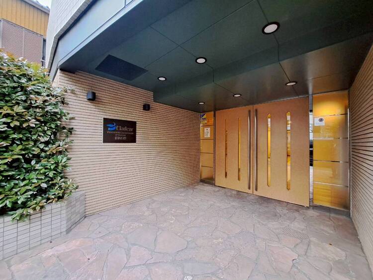 その他 上質感漂う玄関アプローチです。