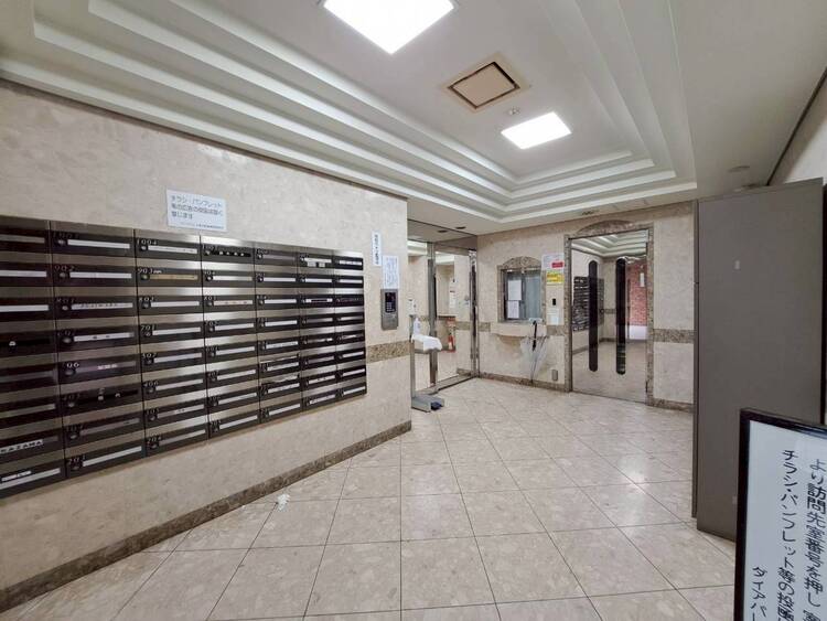 その他 館内は静寂な中が保たれており、管理が行き届いている印象を受けました。