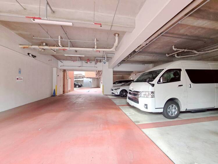 その他 駐車スペースが嬉しいですね。※空き状況は都度ご確認下さい。