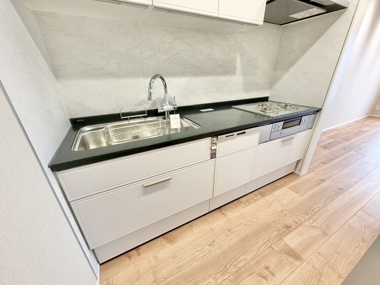 その他 使いやすくスタイリッシュなキッチン空間になっております。