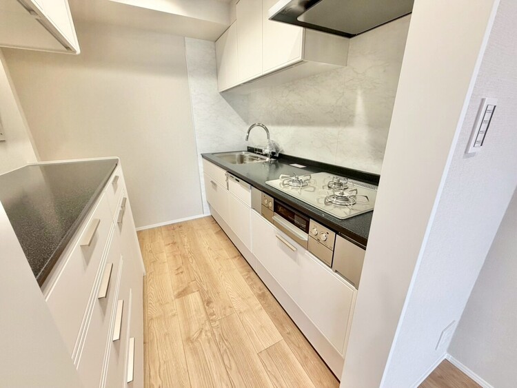 その他 開放感のあるキッチンスペース。調理をしながら、会話も弾みそうですね。