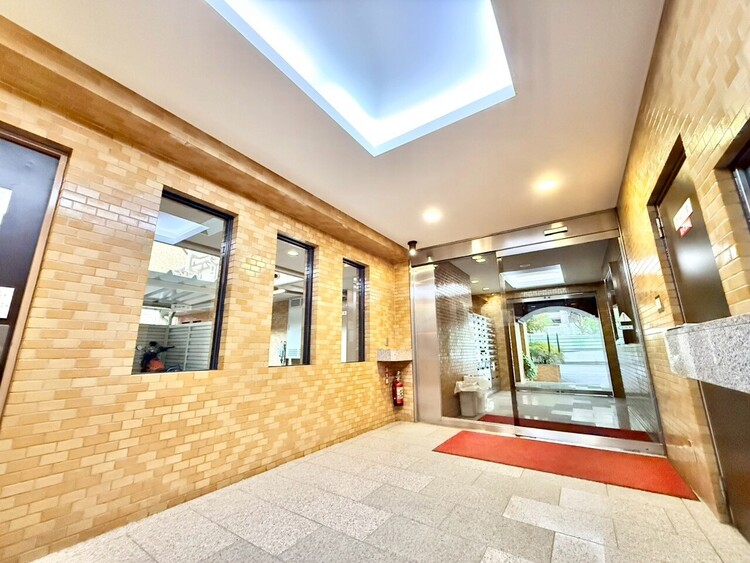 その他 館内は静寂な中が保たれており、管理が行き届いている印象を受けました。