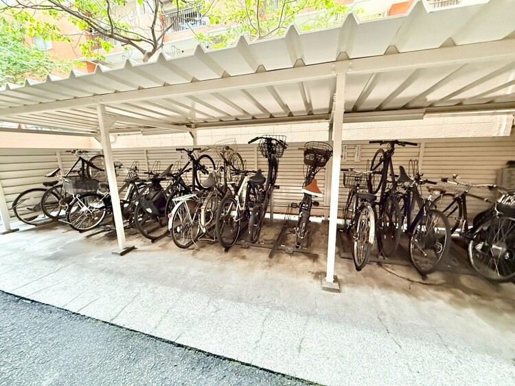 その他 駐輪場も綺麗に整頓されています。※空き状況は都度ご確認下さい。